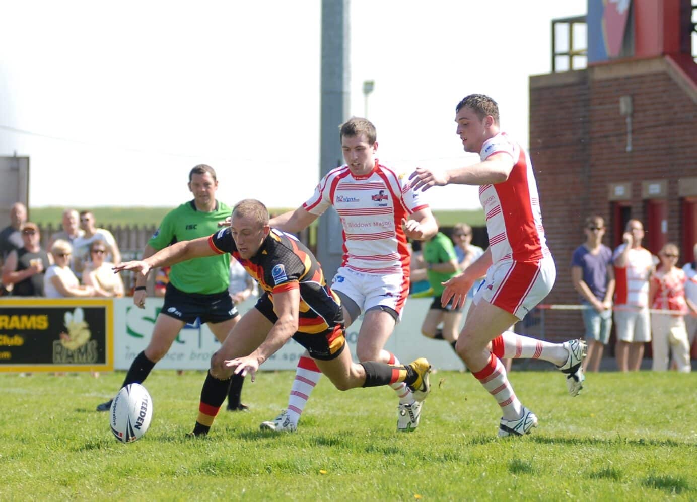 2012 - Dewsbury v Leigh - dews v leigh 27-5-12 scott leach_2